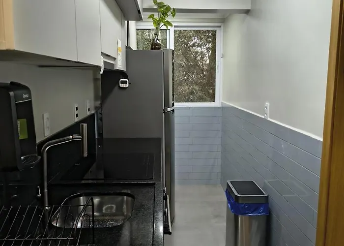 Apartamento In With Garage